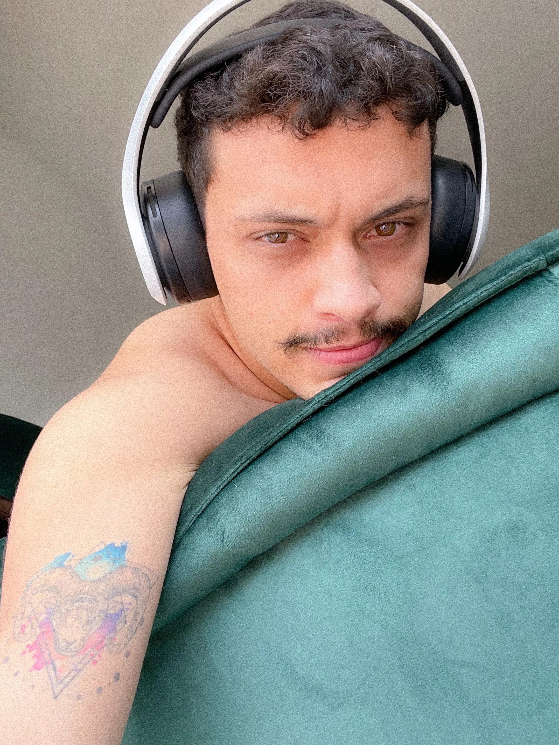 Do you guys like to play mmorpg?