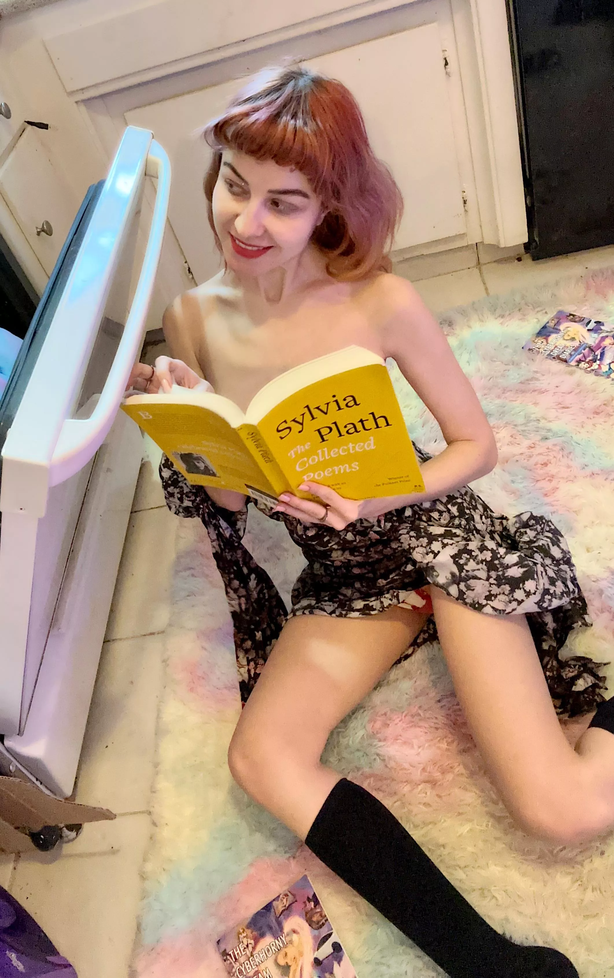 Every day I try to read a new Sylvia Plath poem.. who’s your favorite poet? 💘