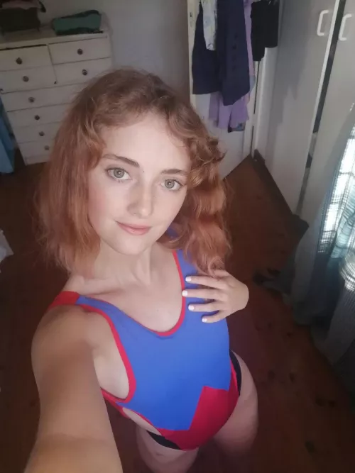 feeling confident in my swimsuit chilling in my bedroom rn F18