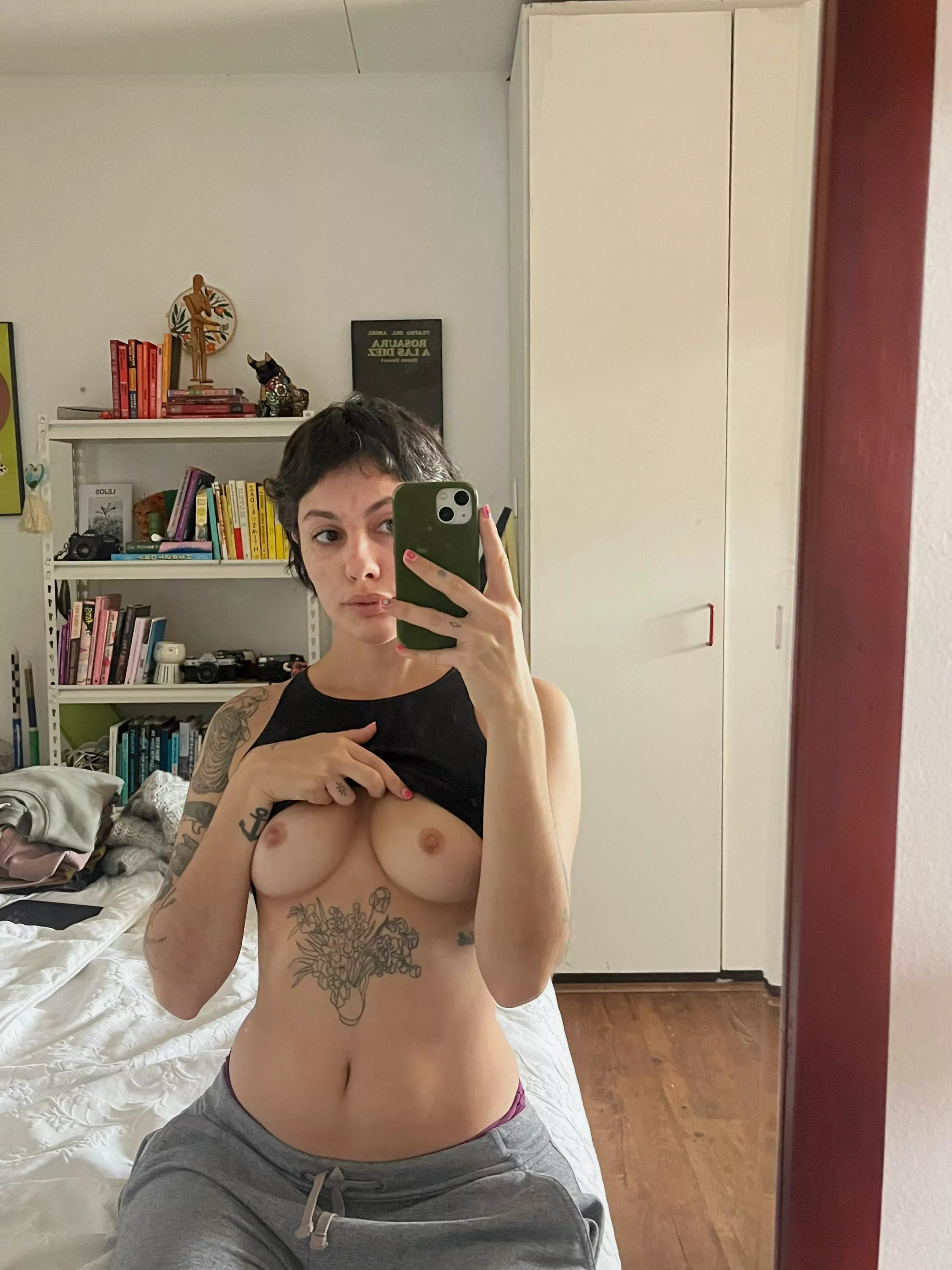 good morning ~ no make up ~ already horny