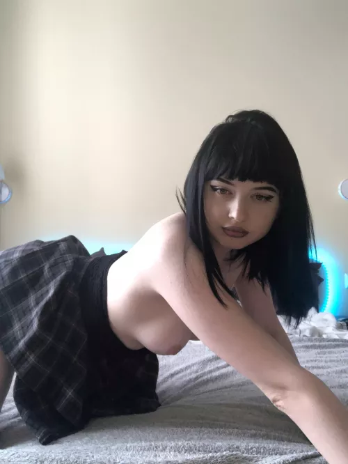 I don't like to wear a t-shirt, but I love my skirt