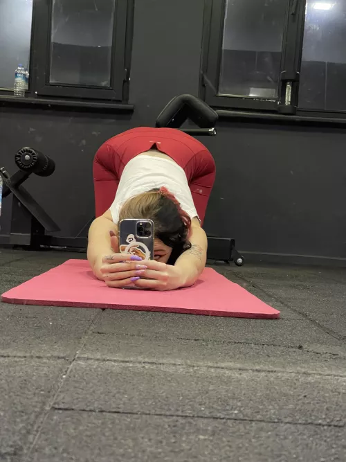 My big ass in leggings