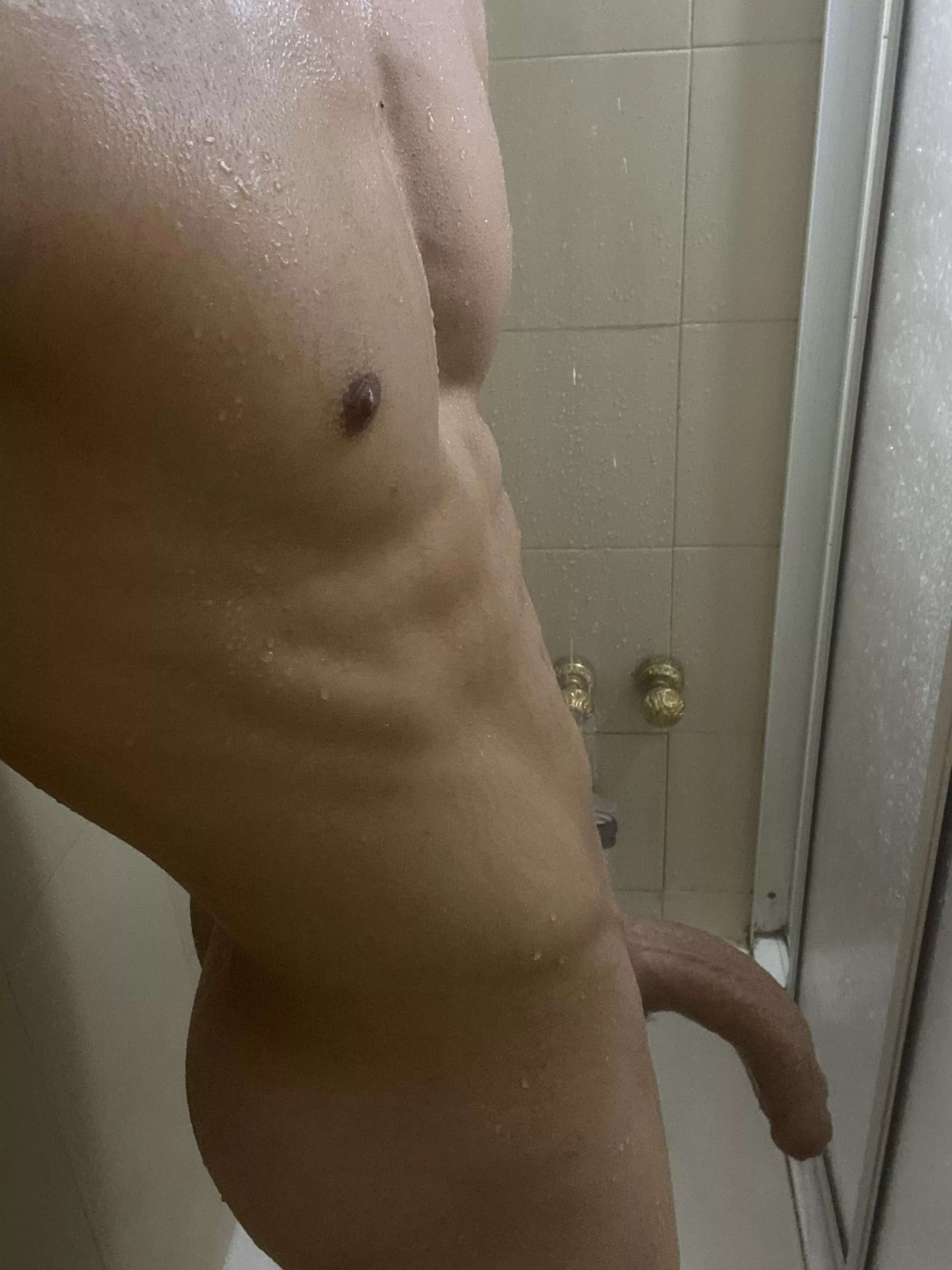 Would you drop the soap if you take a shower with me?😏