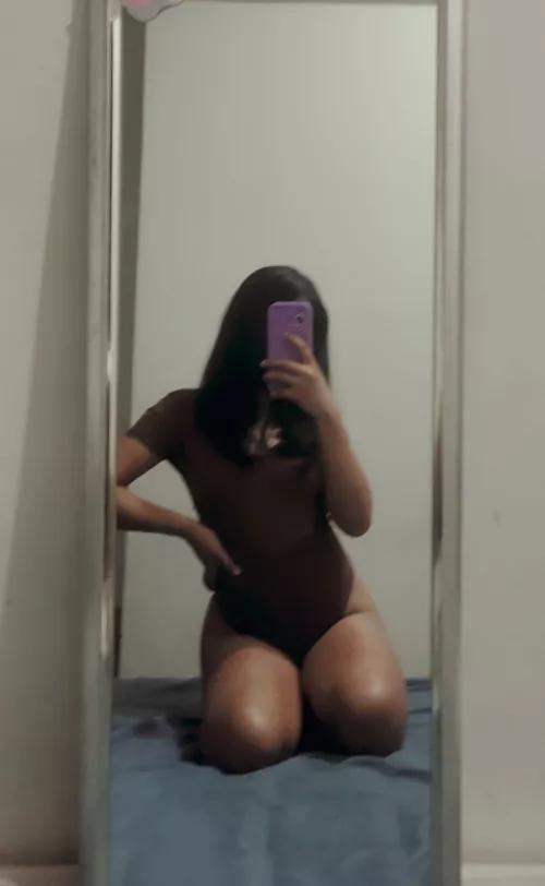 Would you take a petite teen raw ? 18F, 4'5ft height 💞