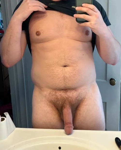 A friend told me they associate all dad bods with small dicks… I’m here to change that perception.