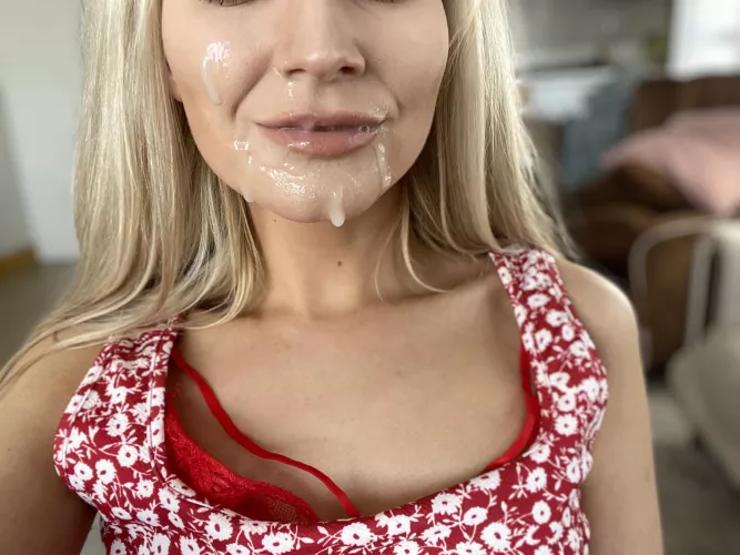 Am I a good little cumslut?!