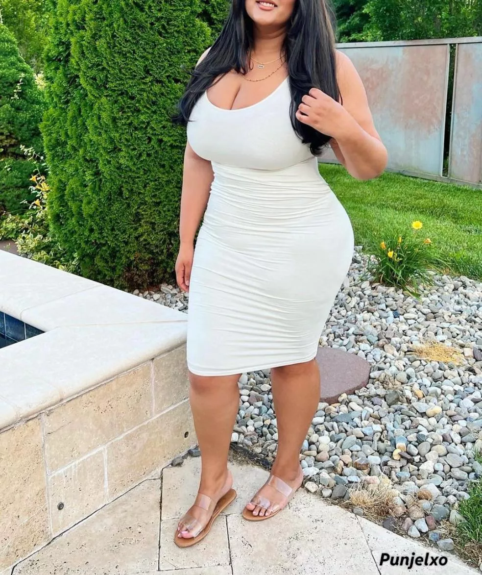 Boys in my college are fond of my legs, are they worth all the love?