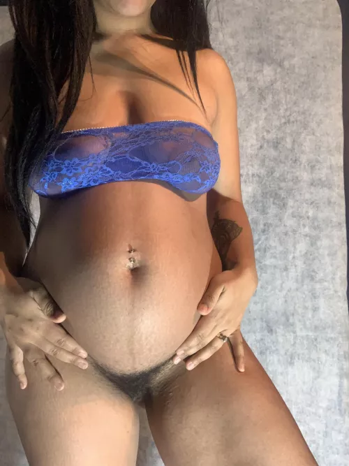 Can you come rub my belly and more ?