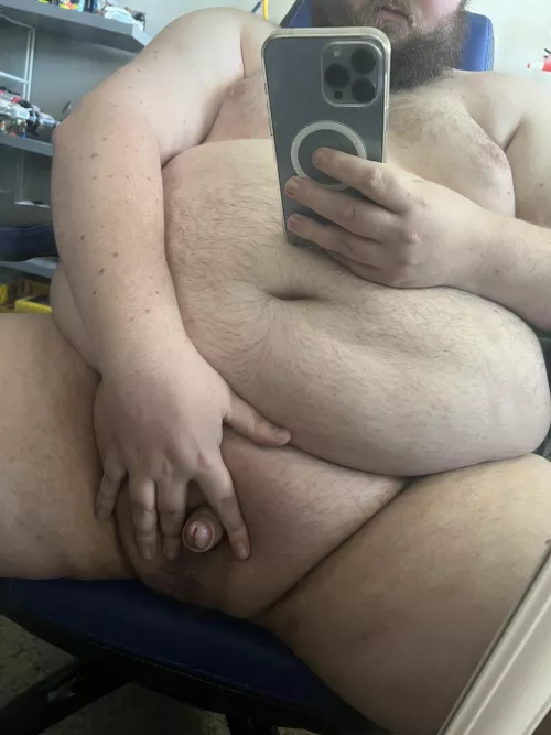 Love getting to work from home (25m, DMs open)