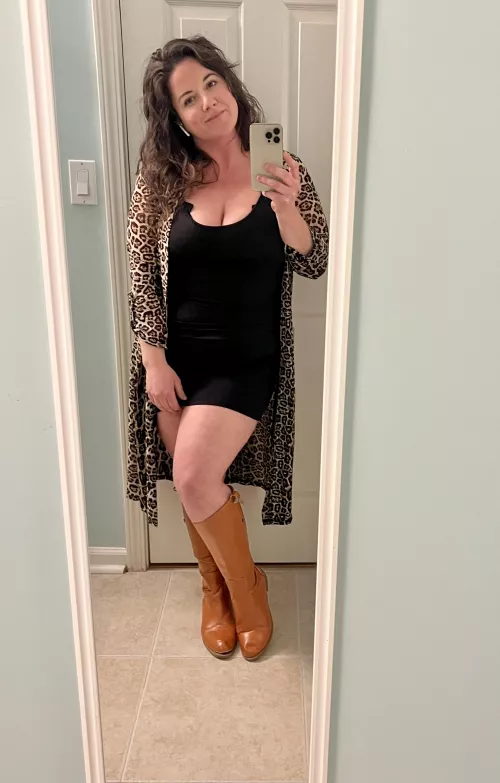What do you think of our date night outfit?