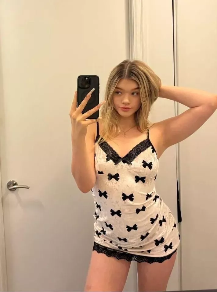 Would you wipe my armpits with your tongue?