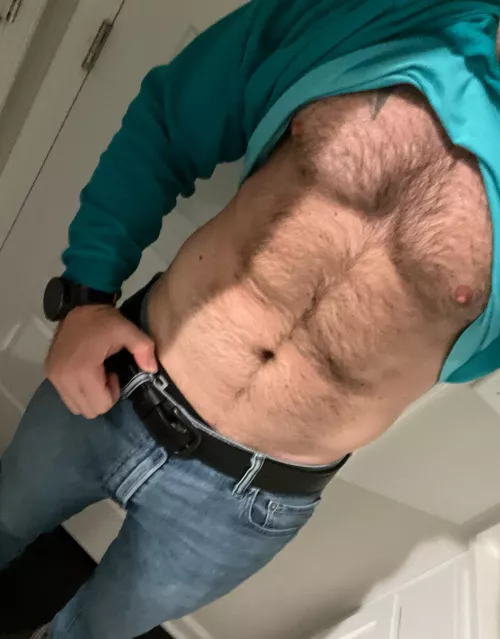 [38] happy Friday! Bored dad looking