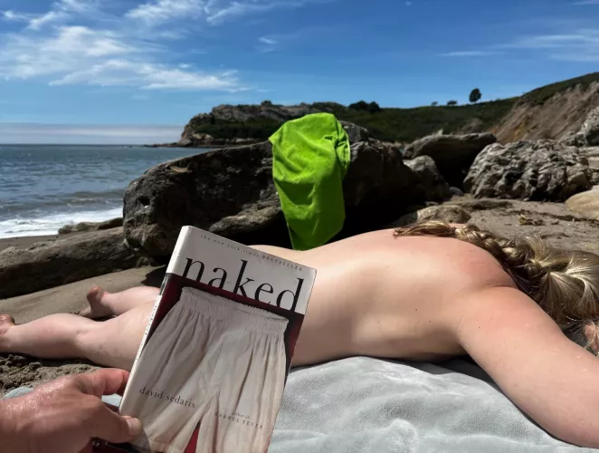 A sunny day on a Northern CA nude beach