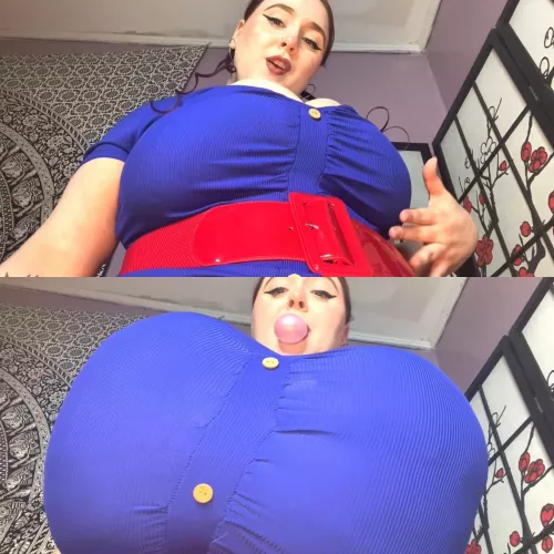 Bursting with juice 🫐