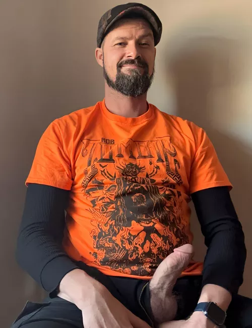 Come sit on Daddy’s lap. (44)