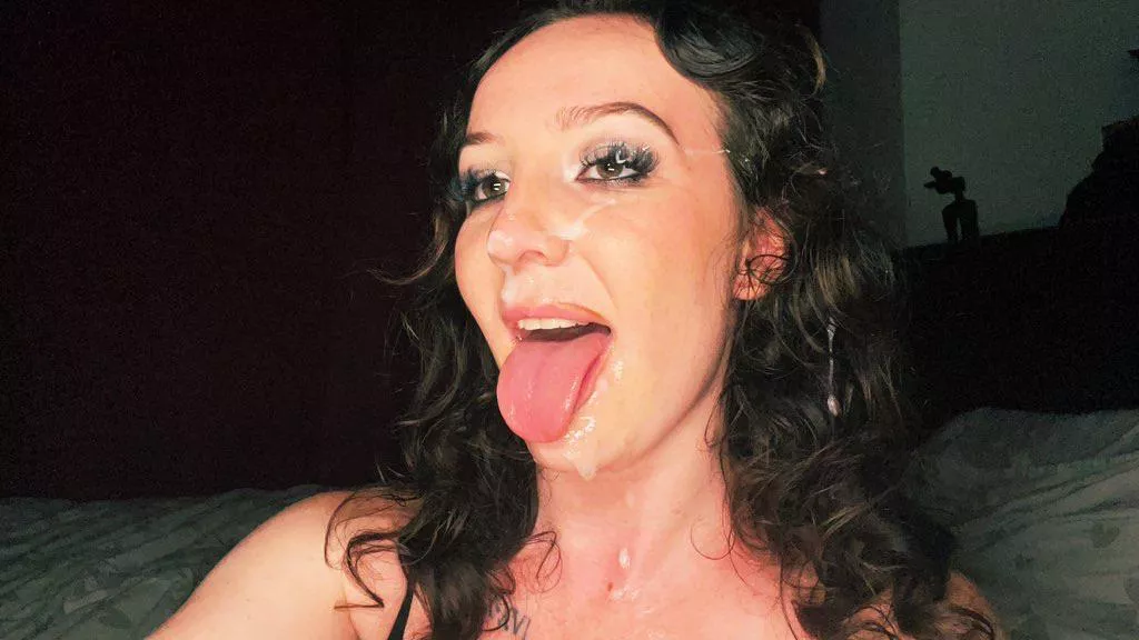 Do I look pretty?🥹