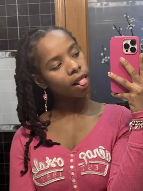 How do I look in pink?