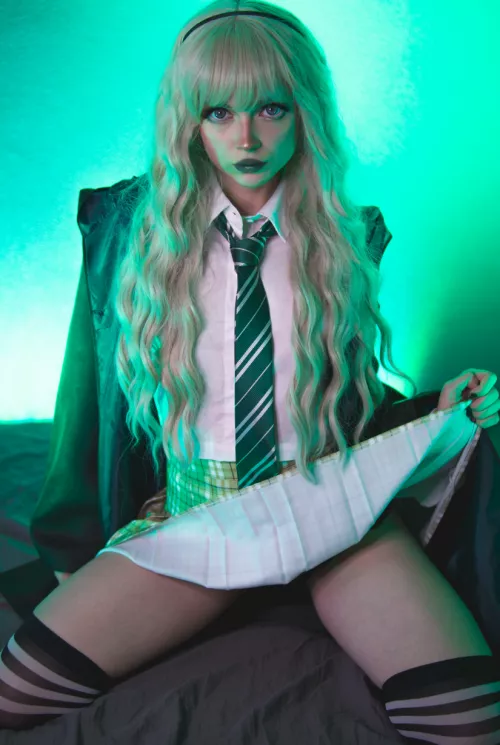 I can teach u some forbidden spells