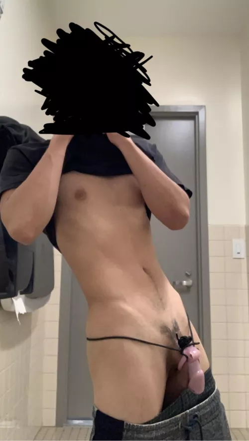 It’s so frustrating knowing that someone else owns my cock ;(