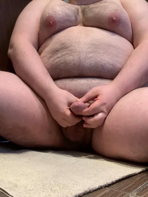 Just came all over my HUGE fat belly! Watch the full video link in bio! 💦