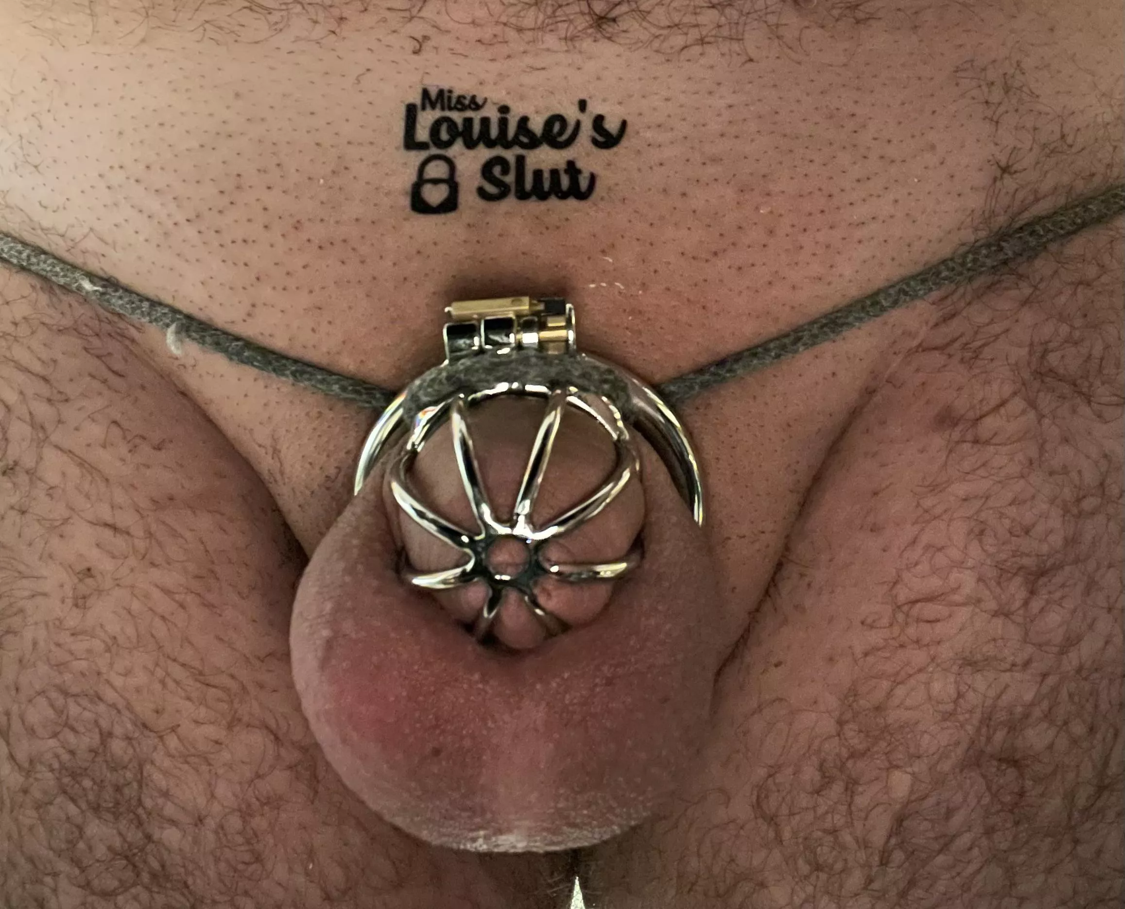 Let’s do some trials with water tattos 🥰