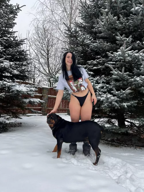 only T-shirt and my puppy