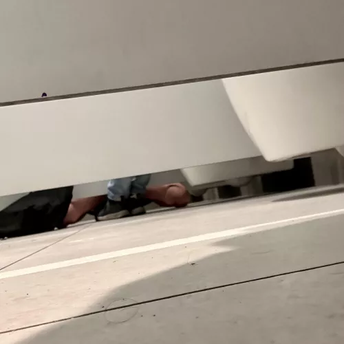 Today I caught an understall action at a mall