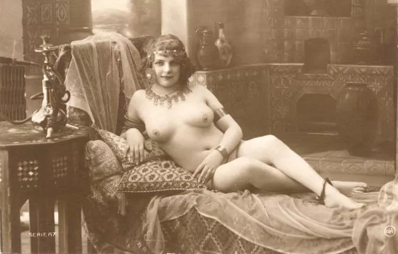 A telegram from Gussy Herbert, on an expedition for the Empire Museum. 