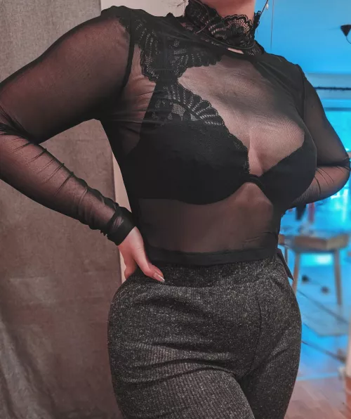 can i wear my new lingerie under a seethru top?