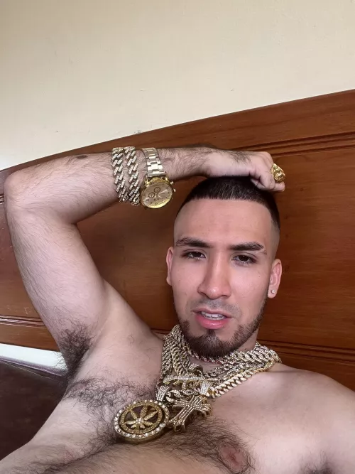 GANGSTER BOY WITH HAIRY ARMPITS 