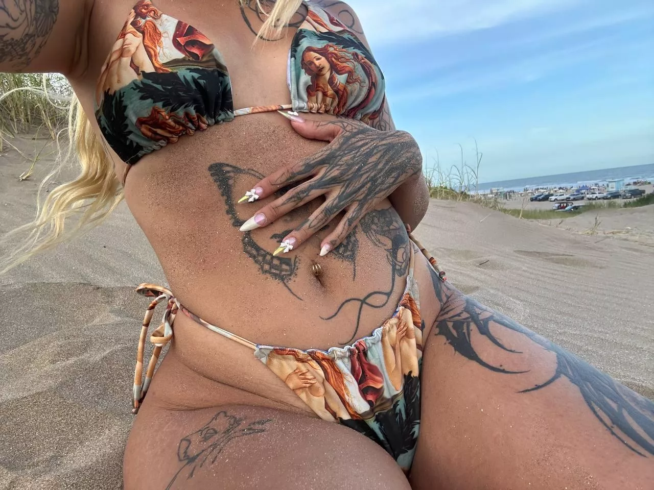 I can't stand the urge to fuck.