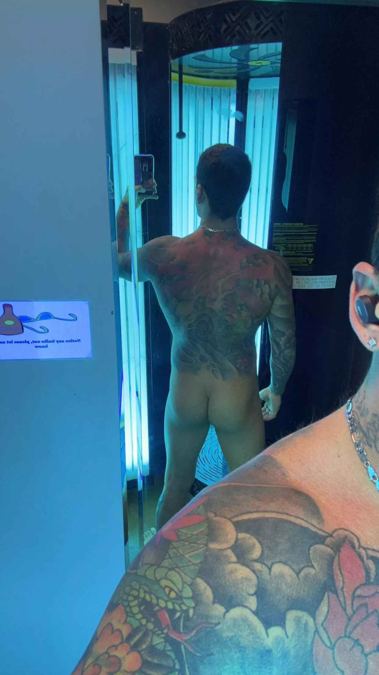 😏😏😏 my wife says I have a cute ass, what do you  think?