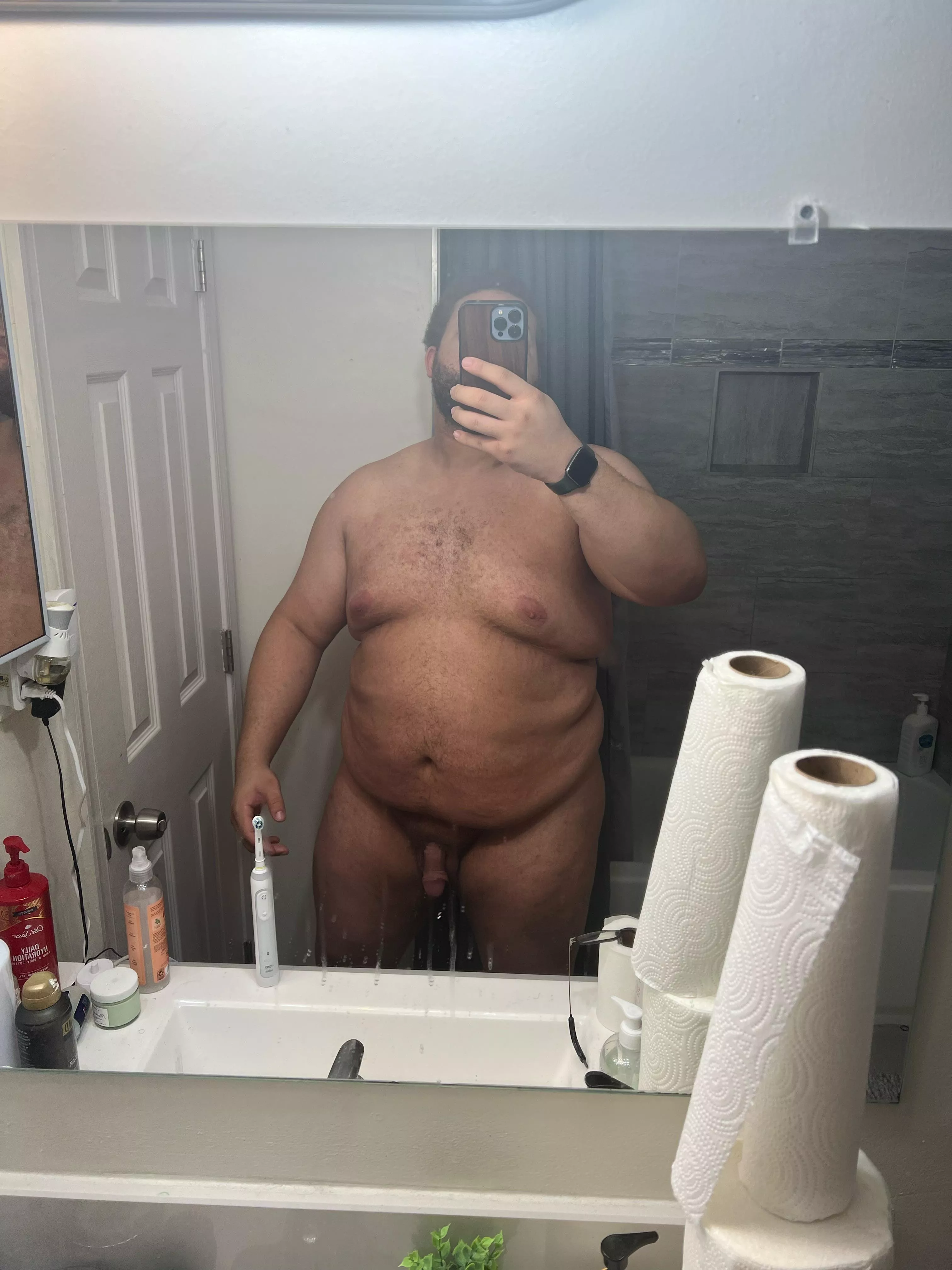 Ooof my mirror is dirty.