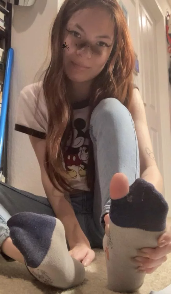 [selling] Who likes a little ankles cum to??~Selling panties/socks/bras/vials/digital~