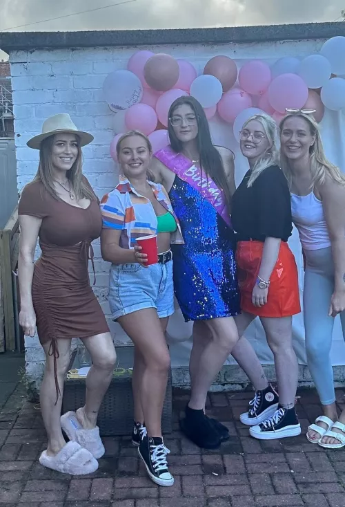 Still putting her friend's to shame