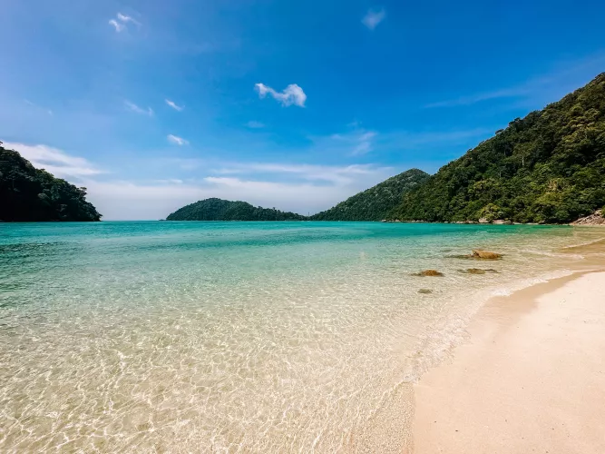 Surin Islands, Thailand - Beautiful beaches & snorkelling spot ✨