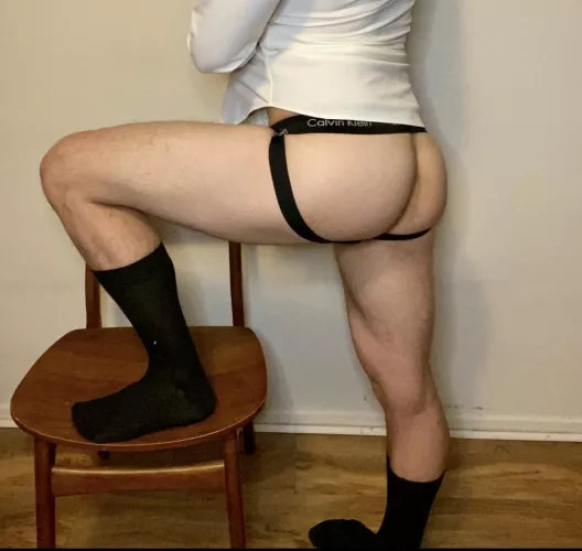 Well boy, since you couldn’t help yourself and snuck up on me changing, might as well put yourself to good use and get your face in that ass. But make it quick, I’ve got to get to work😈