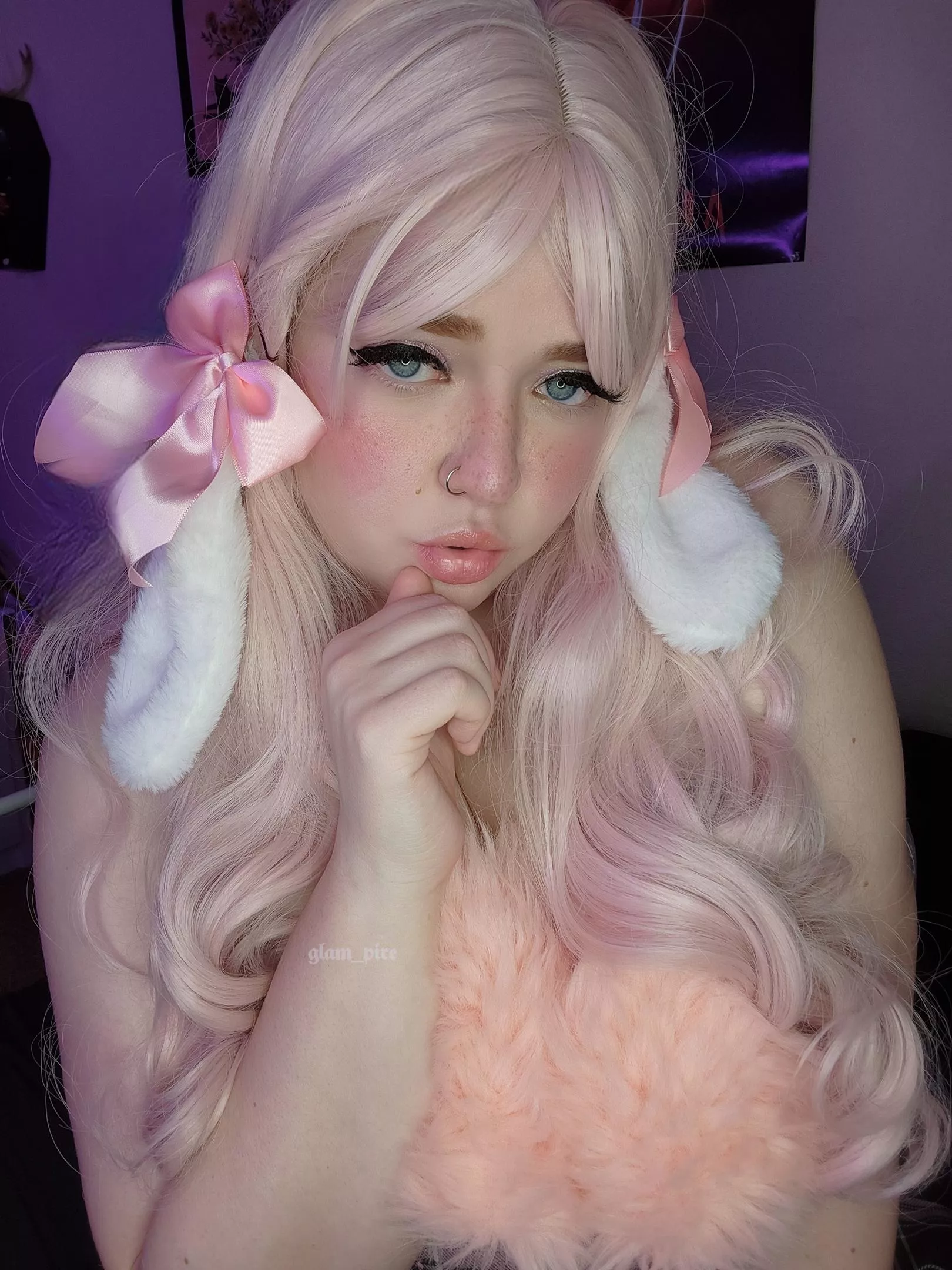 would u fuck a bimbo bunnygirl?