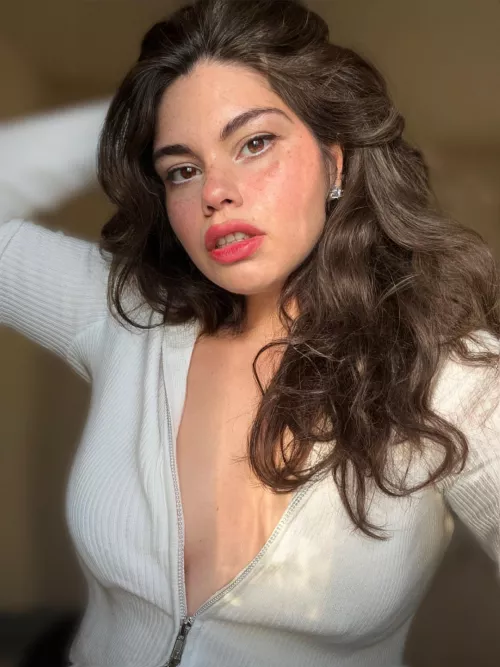 A red lip makes me feel classy 