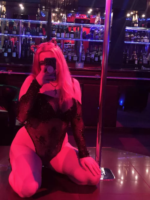 I love wearing my ears to the club 😻