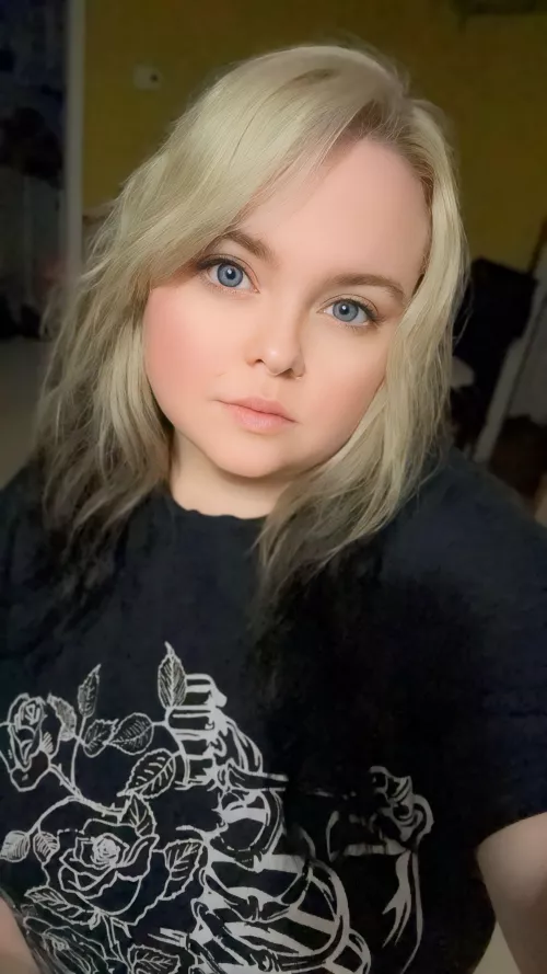 It’s a lovely Sunday to stay home and do nothing