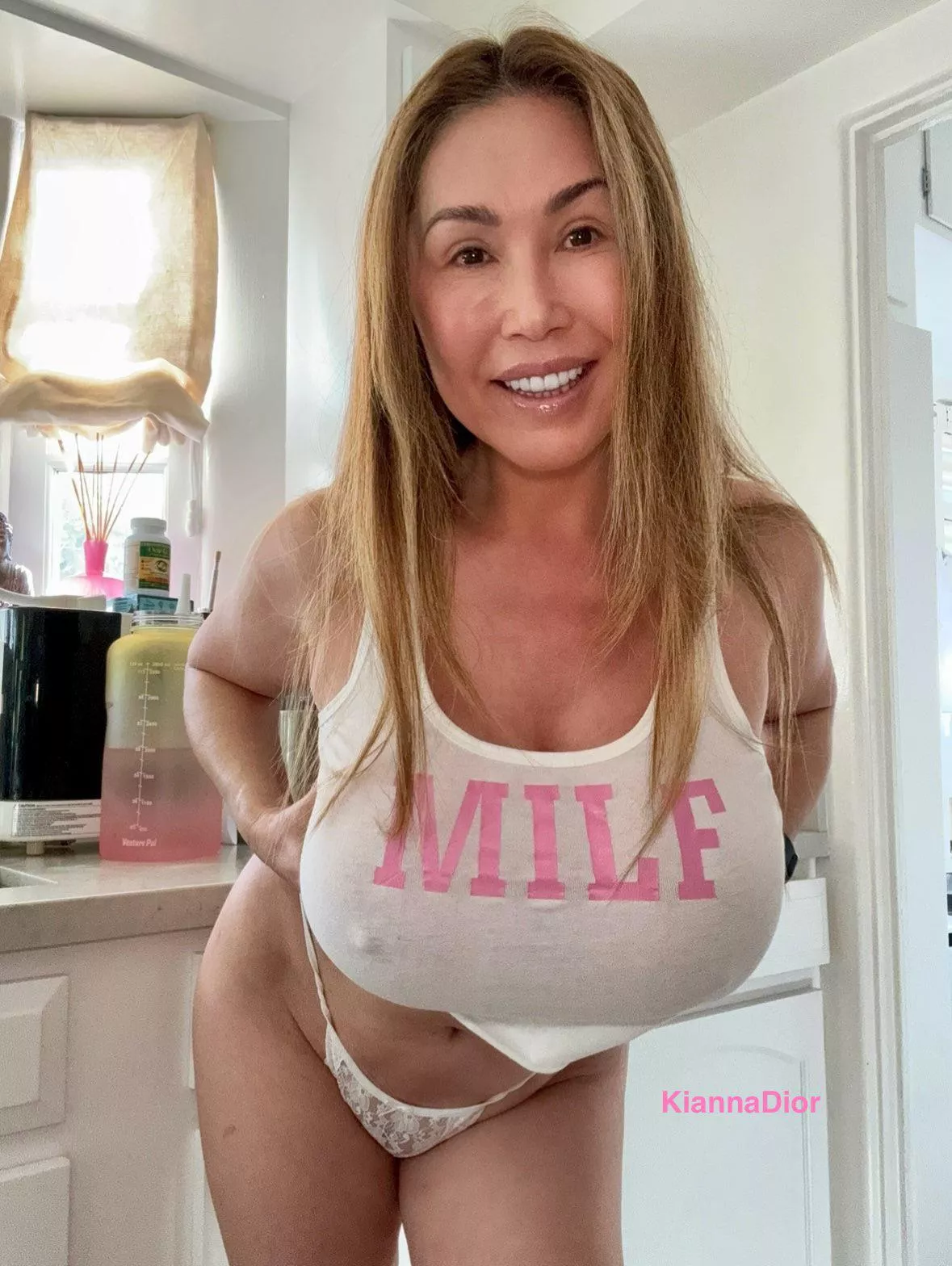 Morning MILF