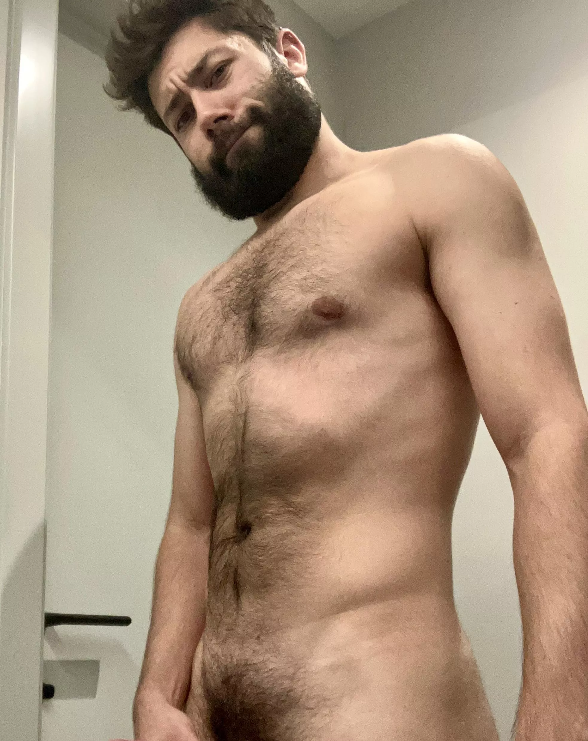 How do I look?⚡️