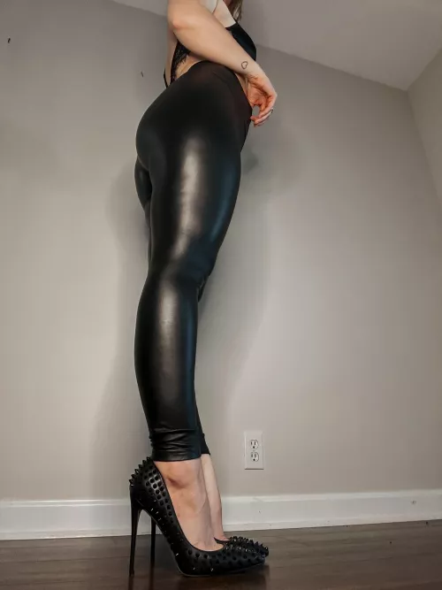 I give you permission to clean my heels with your tongue