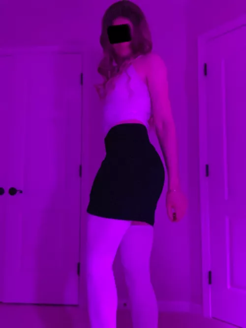 I really wanna go out clubbing like this 🙃