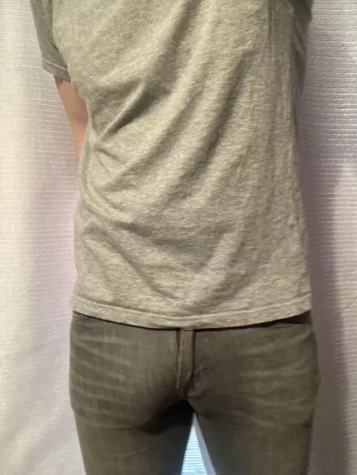 Out for drinks, You think my date will appreciate the fit?