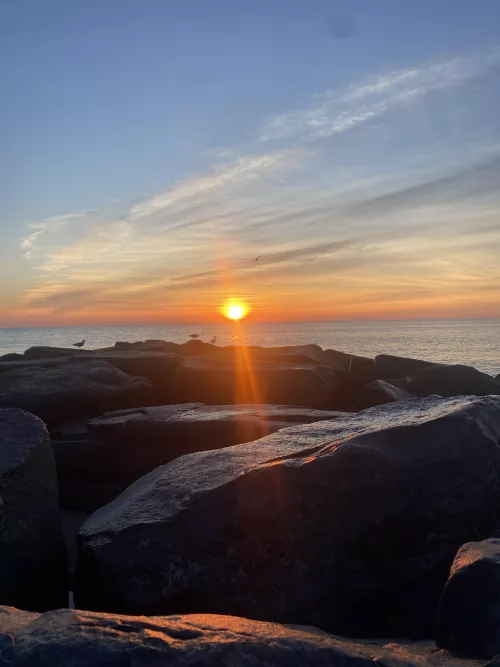 Another cold morning on the Jersey shore 🤙🏻🎶🎶