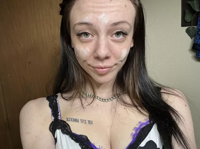 Completely drenched in his cum 💦💦💦