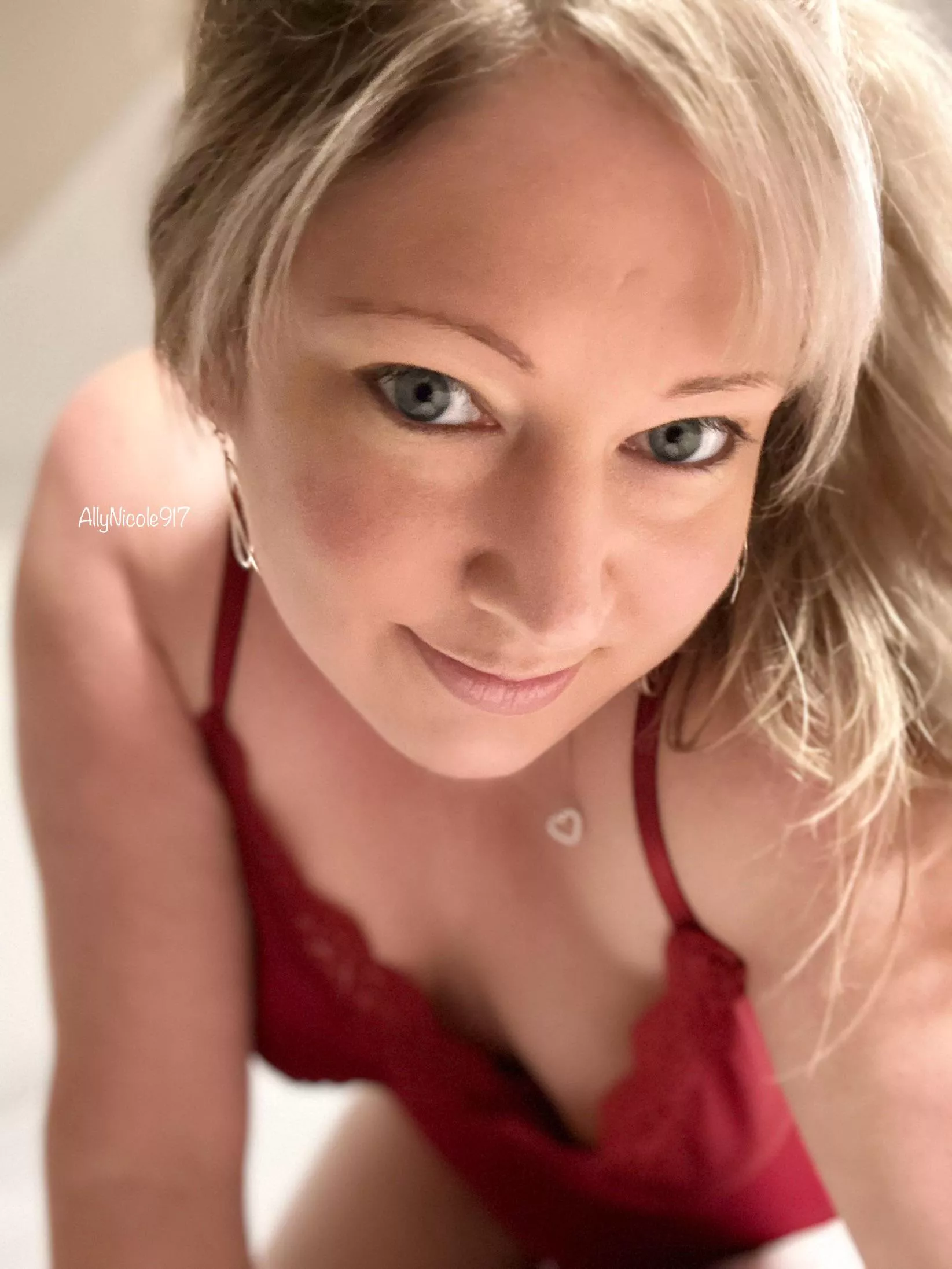 I love this picture of me and I love being a milf