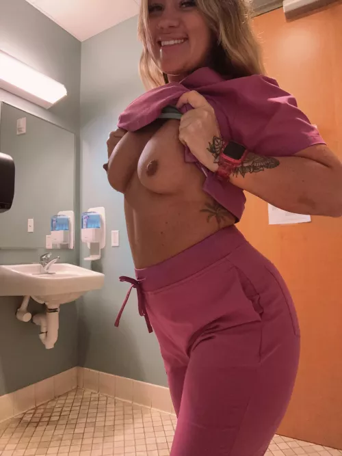 Itty bitty titty lab girl at your service 😜